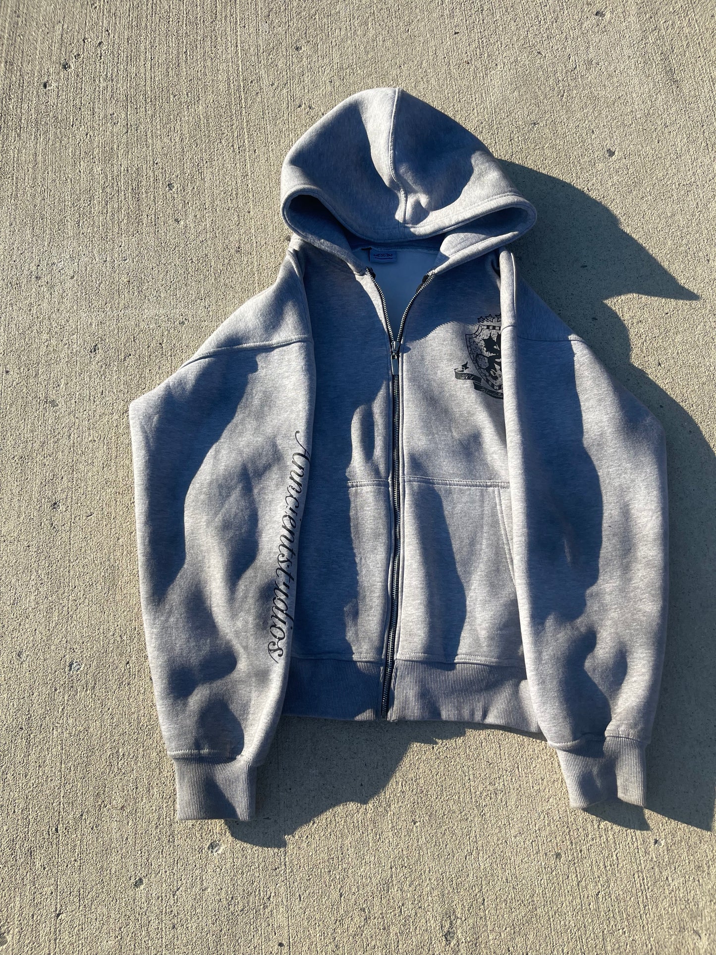 “Iron crest” set